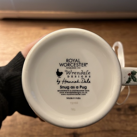 Wrendale Pug Coffee cup - Picture 4 of 4